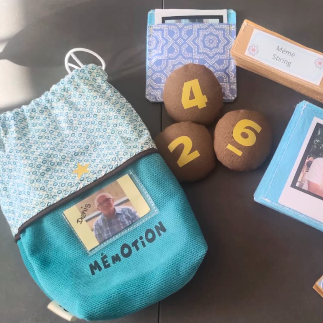 Outils sensoriels textiles pour la stimulation cognitive des seniors